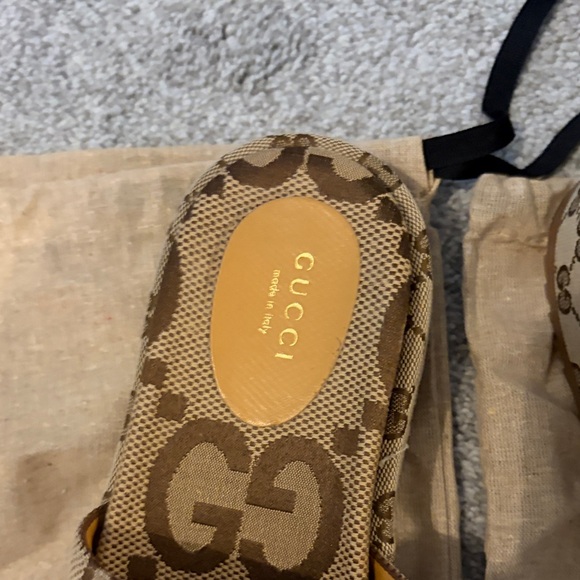 Gucci Tan Monogram Sandals - Picture 3 of 8